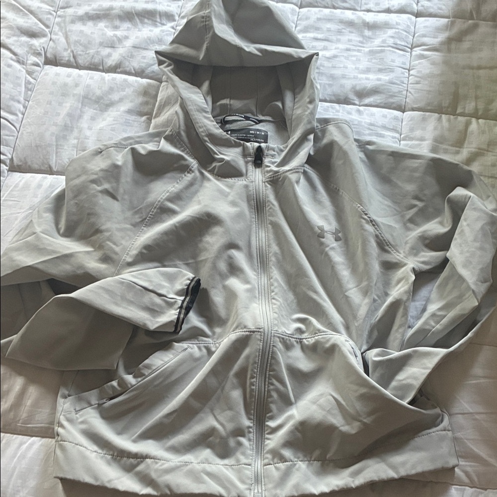 Under Armour Women's Light Gray Utility Jacket